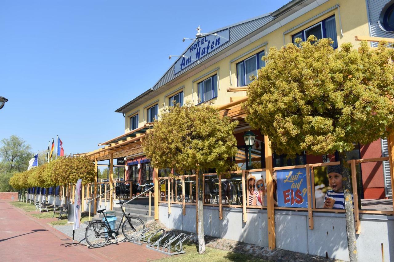 Hotel garni Am Hafen Havelberg Exterior foto